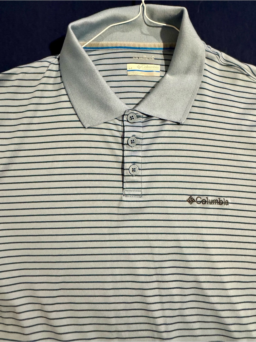 Columbia Men’s Large Light Gray/Blue Striped Performance Golf Tennis Polo